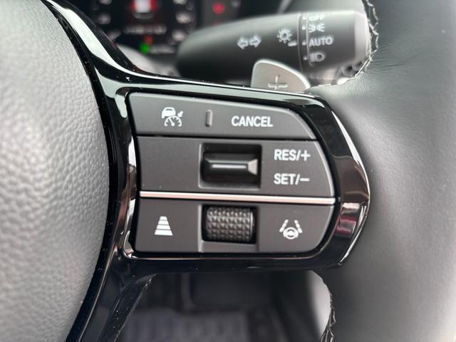 ZR-V e:HEVZ Pセンサー Bカメラ サイドエアバック パワ-シ-ト ナビTV LEDヘッドライト USB接続 地デジ Sヒーター サポカー ETC車載器 Dレコ パワーステアリング スマートキー(13枚目)