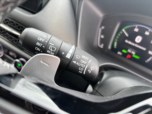 ZR-V e:HEVZ Pセンサー Bカメラ サイドエアバック パワ-シ-ト ナビTV LEDヘッドライト USB接続 地デジ Sヒーター サポカー ETC車載器 Dレコ パワーステアリング スマートキー(14枚目)