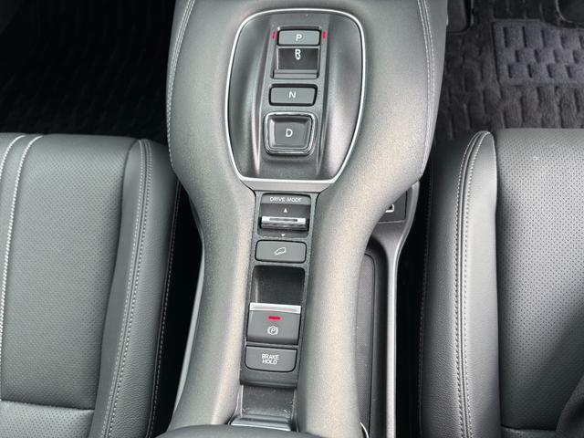 ZR-V e:HEVZ Pセンサー Bカメラ サイドエアバック パワ-シ-ト ナビTV LEDヘッドライト USB接続 地デジ Sヒーター サポカー ETC車載器 Dレコ パワーステアリング スマートキー(16枚目)