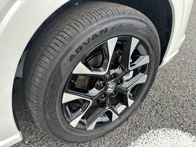 ZR-V e:HEVZ Pセンサー Bカメラ サイドエアバック パワ-シ-ト ナビTV LEDヘッドライト USB接続 地デジ Sヒーター サポカー ETC車載器 Dレコ パワーステアリング スマートキー(27枚目)