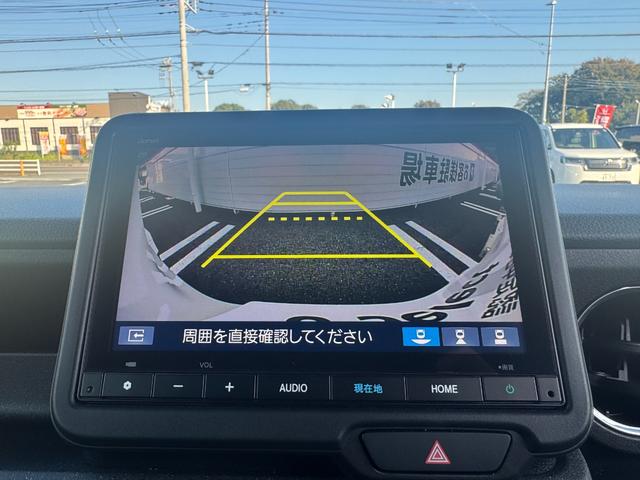 N-BOXカスタム ターボコーディネートスタイル オートクルーズ フルセグ対応 W電動ドア シートヒータ LED ESC リアカメラ ETC 整備記録簿 ソナー ベンチシート アイドリングストップ エアコン ドラレコ USB 両側電動ドア Rカメラ(3枚目)