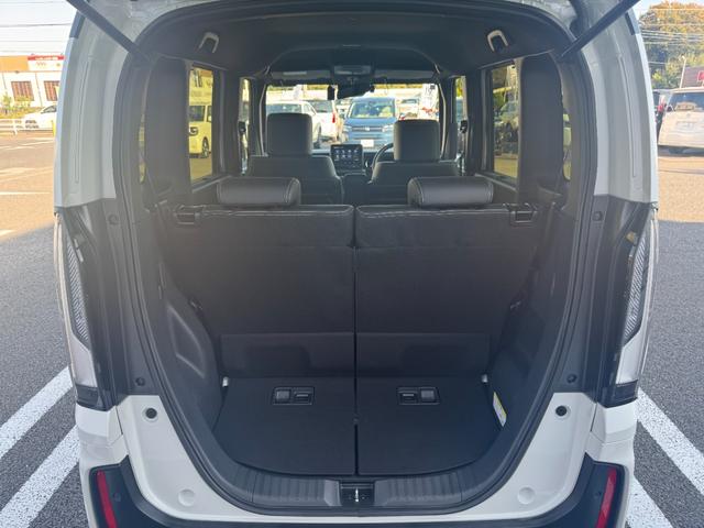 N-BOXカスタム ターボコーディネートスタイル オートクルーズ フルセグ対応 W電動ドア シートヒータ LED ESC リアカメラ ETC 整備記録簿 ソナー ベンチシート アイドリングストップ エアコン ドラレコ USB 両側電動ドア Rカメラ(8枚目)