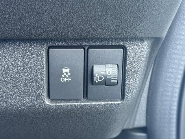 N-BOXカスタム ターボコーディネートスタイル オートクルーズ フルセグ対応 W電動ドア シートヒータ LED ESC リアカメラ ETC 整備記録簿 ソナー ベンチシート アイドリングストップ エアコン ドラレコ USB 両側電動ドア Rカメラ(20枚目)