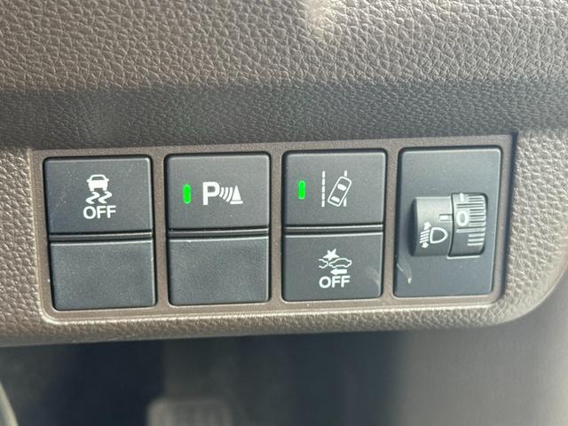 N-WGN Lホンダセンシング ETC装備 Bモニタ 誤発進抑制 LEDランプ シートヒータ 横滑り防止機能 USBポート パーキングセンサー セキュリティアラーム キーフリー スマートキー クルーズコントロール(16枚目)