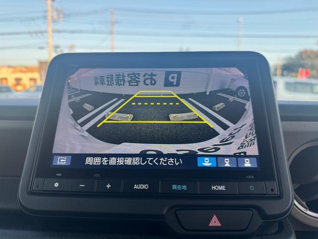 N-BOXジョイ ベースグレード 踏み間違い防止装置 Bカメラ 横滑り防止機能 LEDランプ 点検記録簿 クルーズコントロール パワーウィンドウ 前席シートヒーター スマートキー フルセグTV 両側電動ドア キーレス(3枚目)