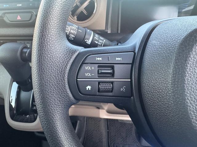 N-BOXジョイ ベースグレード 踏み間違い防止装置 Bカメラ 横滑り防止機能 LEDランプ 点検記録簿 クルーズコントロール パワーウィンドウ 前席シートヒーター スマートキー フルセグTV 両側電動ドア キーレス(14枚目)