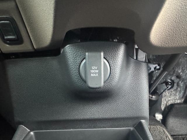 N-BOXジョイ ベースグレード 踏み間違い防止装置 Bカメラ 横滑り防止機能 LEDランプ 点検記録簿 クルーズコントロール パワーウィンドウ 前席シートヒーター スマートキー フルセグTV 両側電動ドア キーレス(22枚目)