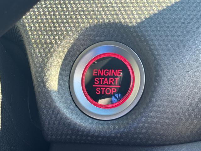 フリード＋ Ｇ・ホンダセンシング　プリクラッシュ　Ｂモニター　両側オートスライドドア　パワーウインド　スマートキー　両席エアバック　ＰＳ　フルセグ　アイドリングＳ　盗難警報装置　クルコン　横滑り防止機能　ＤＶＤ（18枚目）