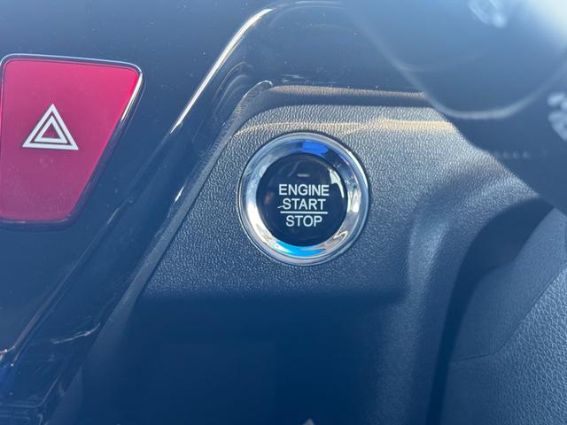 ステップワゴンスパーダ スパーダ・クールスピリットホンダセンシング　サイドエアバック　スマートキ　左右電動スライドドア　バックモニタ　Ｗエアコン　ナビ＆ＴＶ　三列シート　ＵＳＢ　助手席エアバッグ　ＡＡＣ　横滑り防止機能（23枚目）