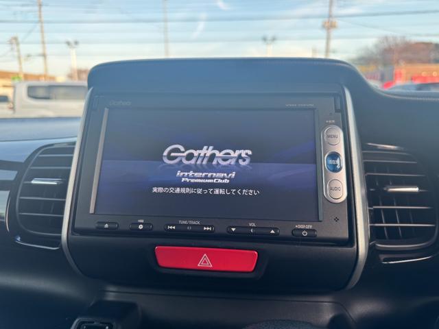 N-BOXカスタム GSSパッケージ 両側パワ-スライドドア LEDランプ TVナビ 整備記録簿 スマ-トキ- Bカメ ETC付き エアコン ESC A-STOP 盗難防止システム パワーウィンドウ DVD ABS(2枚目)