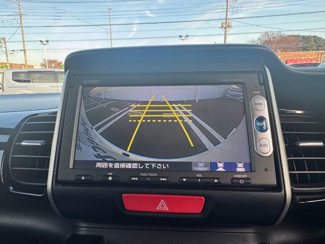 N-BOXカスタム GSSパッケージ 両側パワ-スライドドア LEDランプ TVナビ 整備記録簿 スマ-トキ- Bカメ ETC付き エアコン ESC A-STOP 盗難防止システム パワーウィンドウ DVD ABS(3枚目)