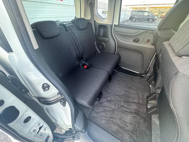 N-BOXカスタム GSSパッケージ 両側パワ-スライドドア LEDランプ TVナビ 整備記録簿 スマ-トキ- Bカメ ETC付き エアコン ESC A-STOP 盗難防止システム パワーウィンドウ DVD ABS(6枚目)