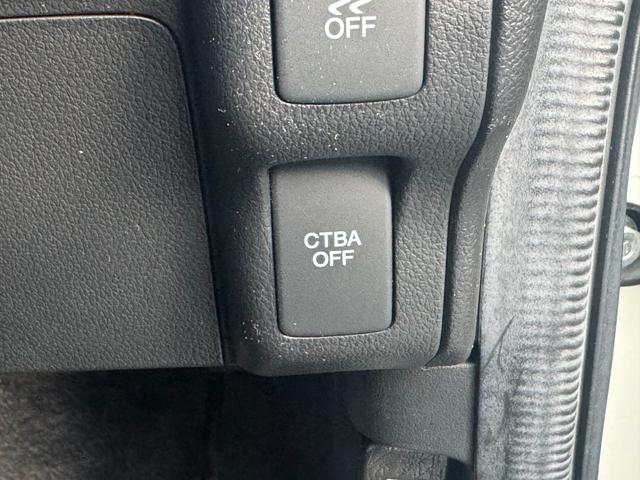 N-BOXカスタム GSSパッケージ 両側パワ-スライドドア LEDランプ TVナビ 整備記録簿 スマ-トキ- Bカメ ETC付き エアコン ESC A-STOP 盗難防止システム パワーウィンドウ DVD ABS(19枚目)