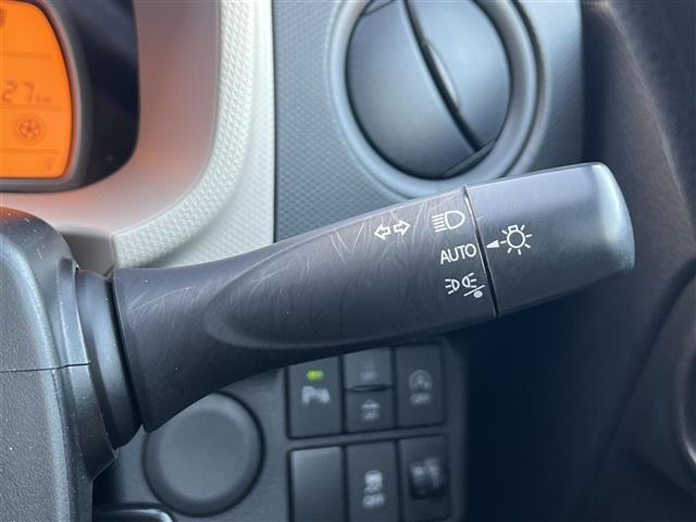 L /純正オーディオ/CD/AUX/スズキセーフティサポート/衝突軽減ブレーキ/レーンキープアシスト/アイドリングストップ/コーナーセンサー/シートヒーター/オートライト/リモコンキー/スペアキー(12枚目)
