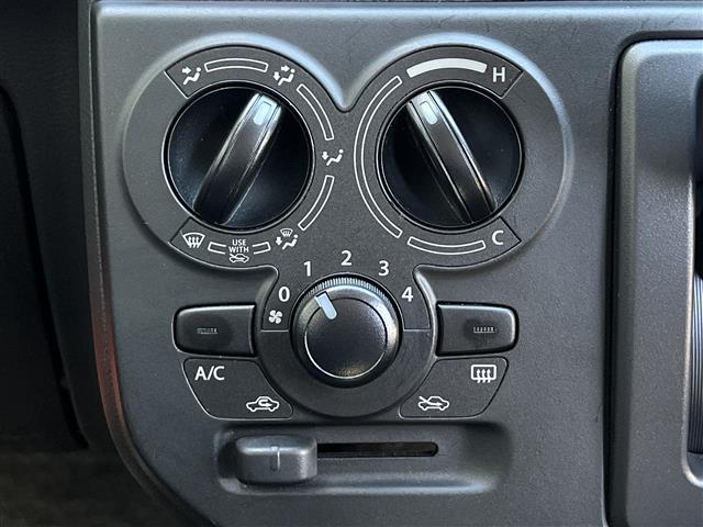 L /純正オーディオ/CD/AM/FM/AUX/スズキセーフティサポート/デュアルカメラブレーキサポート/レーンキープアシスト/アイドリングストップ/コーナーセンサー/シートヒーター/オートライト PS(32枚目)