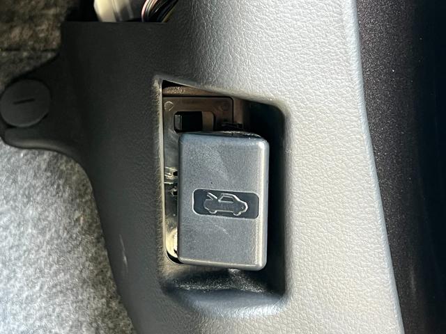 L /純正オーディオ/CD/AM/FM/AUX/スズキセーフティサポート/デュアルカメラブレーキサポート/レーンキープアシスト/アイドリングストップ/コーナーセンサー/シートヒーター/オートライト PS(53枚目)
