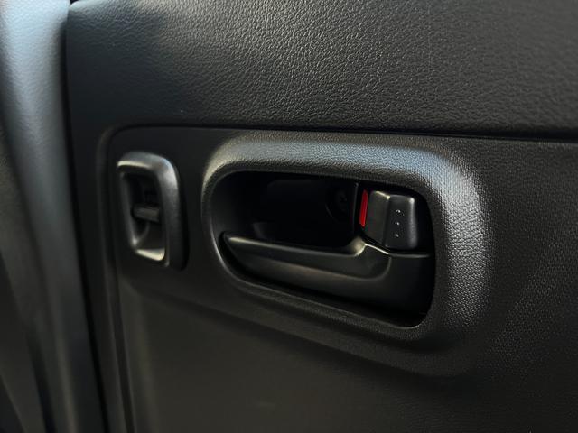 L /純正オーディオ/CD/AM/FM/AUX/スズキセーフティサポート/デュアルカメラブレーキサポート/レーンキープアシスト/アイドリングストップ/コーナーセンサー/シートヒーター/オートライト PS(56枚目)