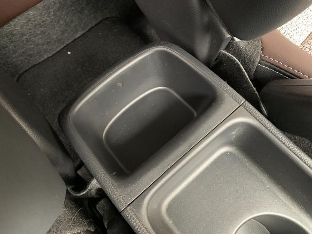 Z トヨタセーフティセンス レーダークルーズコントロール 純正ディスプレイオーディオ BT パノラミックビューモニター 革巻きステアリング ステアリングスイッチ ハーフレザーシート シートヒーター(54枚目)