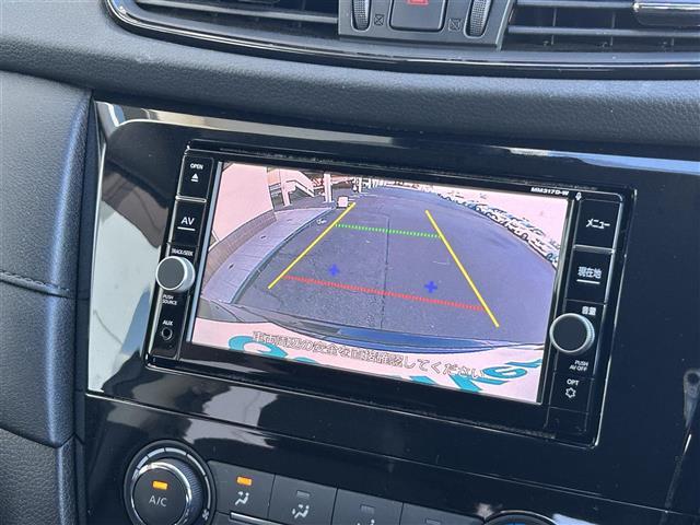 エクストレイル ２０Ｓ　純正７インチナビ／Ｂｌｕｅｔｏｏｔｈ／ＣＤ／ＤＶＤ／ＥＴＣ／４ＷＤ／リモコンキー／バックカメラ／オートライト／純正フロアマット／合皮シート／フルフラットシート／リアウウィンドウ曇り止め／純正１７ＳＷ／（5枚目）