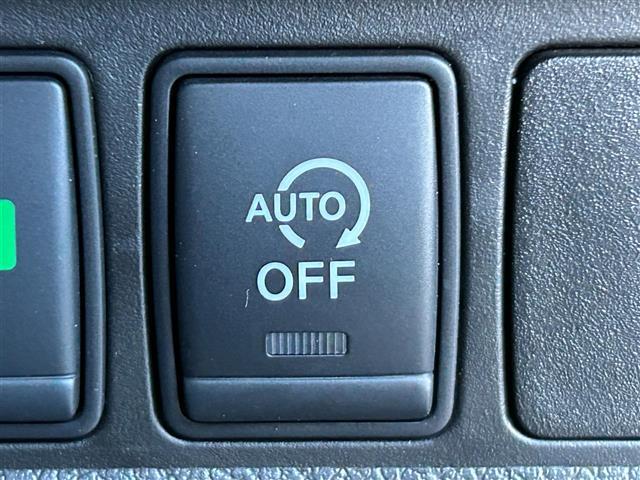 エクストレイル ２０Ｓ　純正７インチナビ／Ｂｌｕｅｔｏｏｔｈ／ＣＤ／ＤＶＤ／ＥＴＣ／４ＷＤ／リモコンキー／バックカメラ／オートライト／純正フロアマット／合皮シート／フルフラットシート／リアウウィンドウ曇り止め／純正１７ＳＷ／（16枚目）
