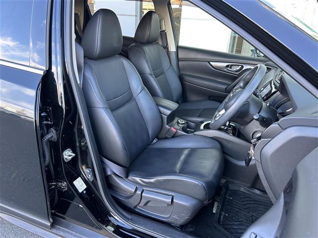 エクストレイル ２０Ｓ　純正７インチナビ／Ｂｌｕｅｔｏｏｔｈ／ＣＤ／ＤＶＤ／ＥＴＣ／４ＷＤ／リモコンキー／バックカメラ／オートライト／純正フロアマット／合皮シート／フルフラットシート／リアウウィンドウ曇り止め／純正１７ＳＷ／（25枚目）