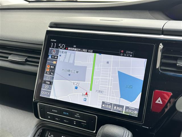 ステップワゴンスパーダ スパーダ　ホンダセンシング　８人乗り／純正１０型ナビ／バックカメラ／Ｂｌｕｅｔｏｏｔｈ／ＣＤ／ＤＶＤ／ＦＭ／ＡＭ／純正後席モニター／両側電動スライドドア／ＥＴＣ／追従クルコン後席オートエアコン／ＬＥＤヘッドライト／純正１６ＡＷ／（3枚目）