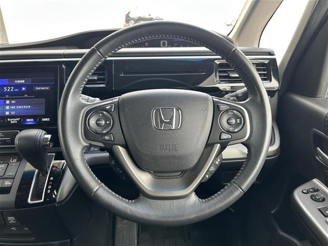 ステップワゴンスパーダ スパーダ　ホンダセンシング　８人乗り／純正１０型ナビ／バックカメラ／Ｂｌｕｅｔｏｏｔｈ／ＣＤ／ＤＶＤ／ＦＭ／ＡＭ／純正後席モニター／両側電動スライドドア／ＥＴＣ／追従クルコン後席オートエアコン／ＬＥＤヘッドライト／純正１６ＡＷ／（17枚目）
