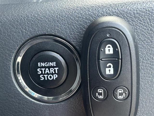 スペーシアカスタム ＸＳターボ　純正８型ナビ／フルセグＴＶ／Ｂｌｕｅｔｏｏｔｈ／ＣＤ／ＤＶＤ／ＵＳＢ／ＥＴＣ／シートヒーターＤ席／オートライト／ドラレコ／プッシュスタートスマートキー／キセノンヘッドライト／エアバッグ／純正１５ＡＷ／（10枚目）