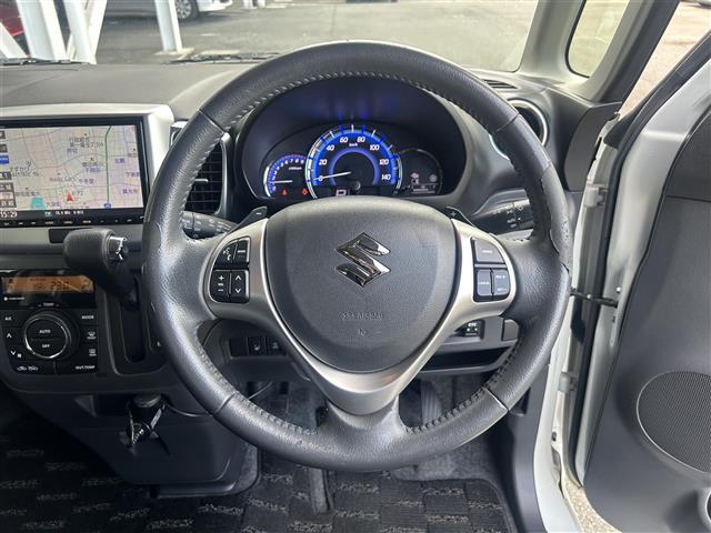 スペーシアカスタム ＸＳターボ　純正８型ナビ／フルセグＴＶ／Ｂｌｕｅｔｏｏｔｈ／ＣＤ／ＤＶＤ／ＵＳＢ／ＥＴＣ／シートヒーターＤ席／オートライト／ドラレコ／プッシュスタートスマートキー／キセノンヘッドライト／エアバッグ／純正１５ＡＷ／（14枚目）