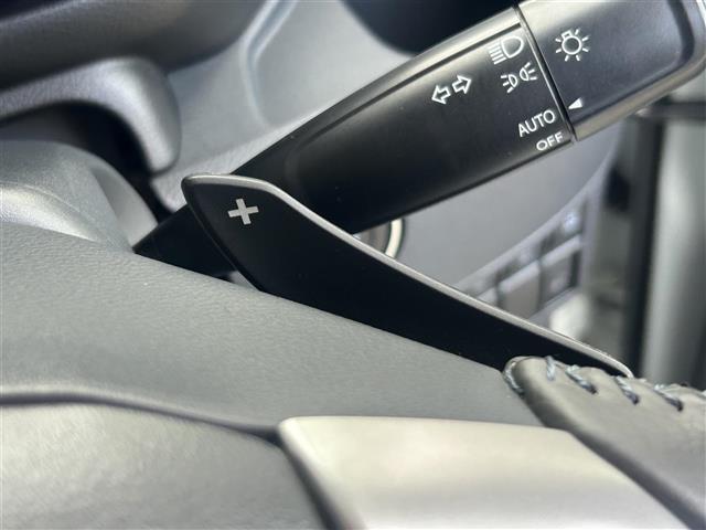 スペーシアカスタム ＸＳターボ　純正８型ナビ／フルセグＴＶ／Ｂｌｕｅｔｏｏｔｈ／ＣＤ／ＤＶＤ／ＵＳＢ／ＥＴＣ／シートヒーターＤ席／オートライト／ドラレコ／プッシュスタートスマートキー／キセノンヘッドライト／エアバッグ／純正１５ＡＷ／（17枚目）