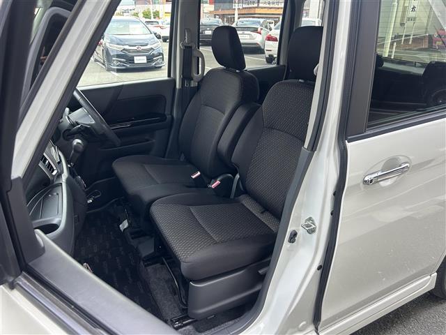 スペーシアカスタム ＸＳターボ　純正８型ナビ／フルセグＴＶ／Ｂｌｕｅｔｏｏｔｈ／ＣＤ／ＤＶＤ／ＵＳＢ／ＥＴＣ／シートヒーターＤ席／オートライト／ドラレコ／プッシュスタートスマートキー／キセノンヘッドライト／エアバッグ／純正１５ＡＷ／（23枚目）