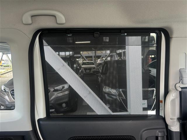 スペーシアカスタム ＸＳターボ　純正８型ナビ／フルセグＴＶ／Ｂｌｕｅｔｏｏｔｈ／ＣＤ／ＤＶＤ／ＵＳＢ／ＥＴＣ／シートヒーターＤ席／オートライト／ドラレコ／プッシュスタートスマートキー／キセノンヘッドライト／エアバッグ／純正１５ＡＷ／（31枚目）