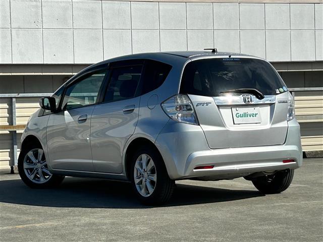 フィットハイブリッド スマートセレクション 社外7型ナビ/CD/DVD/FM/AM/USB/ワンセグTV/バックカメラ/オートライト/ETC車載器/スマートキー/クルーズコントロール/純正フロアマット/エアバッグ/オートエアコン/純正15AW/(36枚目)