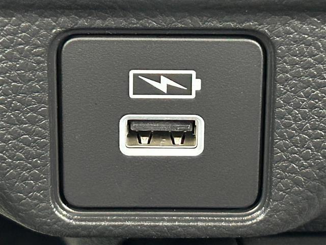 ＷＲ－Ｖ Ｚ　ブラックスタイル　登録済未使用車／ホンダセンシング／追従クルコン／純正ＬＥＤヘッドライト／オートライト／オートハイビーム／横滑り防止装置／衝突被害軽減／レーンキープアシスト／プッシュスタート／スマートキー／純正１７ＡＷ（12枚目）