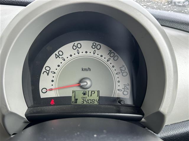 ミラジーノ Ｘ　社外７インチナビ／ＣＤ／ＤＶＤ／ＦＭ／ＡＭ／ＳＤ／ＡＵＸ／ＳＤナビ／フルセグＴＶ／バックカメラ／オートエアコン／エアバッグＷ／純正フロアマット／フルフラット／電動格納ミラー／スペアタイヤ／純正１３ＳＷ（9枚目）