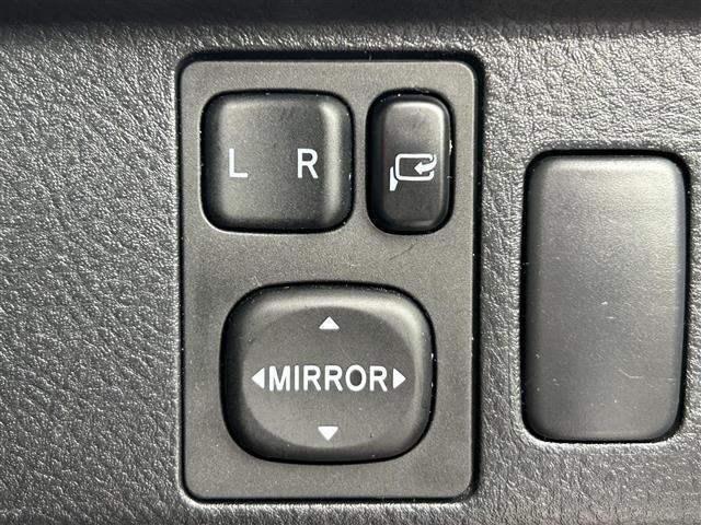 ミラジーノ Ｘ　社外７インチナビ／ＣＤ／ＤＶＤ／ＦＭ／ＡＭ／ＳＤ／ＡＵＸ／ＳＤナビ／フルセグＴＶ／バックカメラ／オートエアコン／エアバッグＷ／純正フロアマット／フルフラット／電動格納ミラー／スペアタイヤ／純正１３ＳＷ（16枚目）