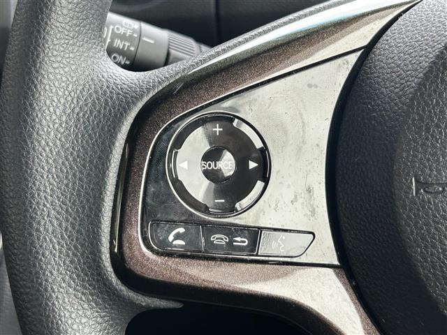 N-BOXカスタム G・Lホンダセンシング 社外7型ナビ/DVD/SD/Bluetooth/USB/フルセグTV/スマートキー/クルーズコントロール/片側電動スライド/純正フロアマット/LEDライト/オートライト/オートハイビーム/純正14AW(15枚目)