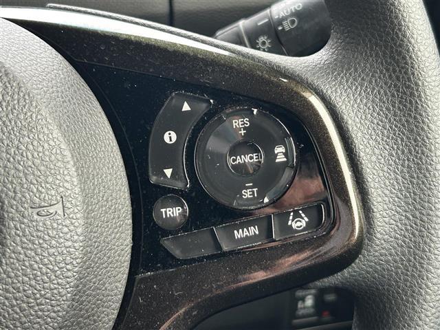 N-BOXカスタム G・Lホンダセンシング 社外7型ナビ/DVD/SD/Bluetooth/USB/フルセグTV/スマートキー/クルーズコントロール/片側電動スライド/純正フロアマット/LEDライト/オートライト/オートハイビーム/純正14AW(16枚目)