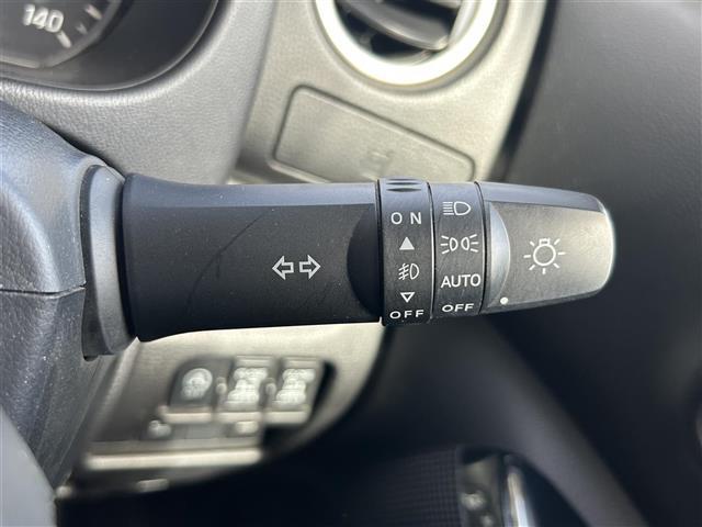 デイズルークス ハイウェイスター X Gパッケージ 純正7インチナビ/CD/FM/AM/Bluetooth/iPod/SD/ウォークマン/フルセグTV/オートライト/オートハイビーム/全周囲カメラ/両側電動スライドドア/LEDヘッドライト/純正15AW(15枚目)