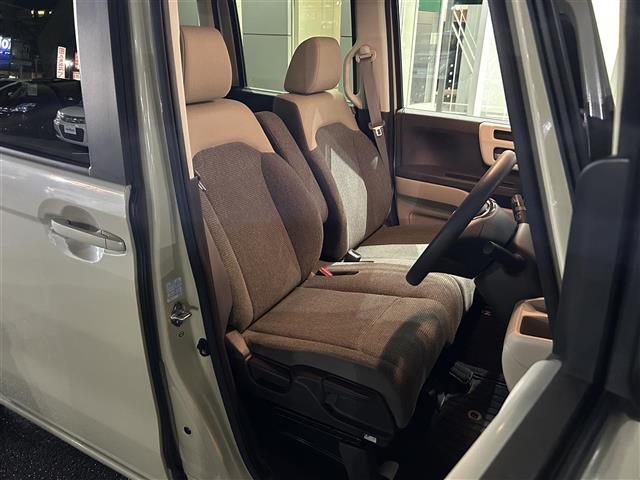 N-BOX G・Lホンダセンシング ワンオーナー/メモリナビ/フルセグテレビ/バックカメラ/クルーズコントロール/プッシュスタート/両側パワースライドドア/ETC/横滑り防止装置/衝突被害軽減システム/LEDヘッドライト(8枚目)