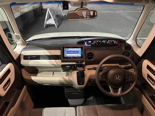 N-BOX G・Lホンダセンシング ワンオーナー/メモリナビ/フルセグテレビ/バックカメラ/クルーズコントロール/プッシュスタート/両側パワースライドドア/ETC/横滑り防止装置/衝突被害軽減システム/LEDヘッドライト(11枚目)