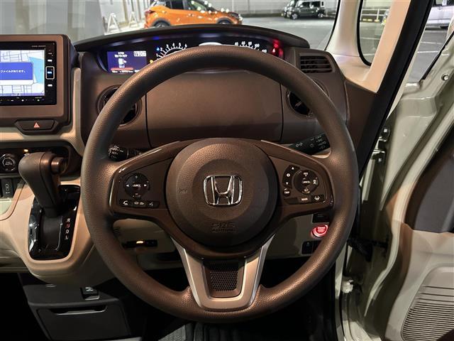 N-BOX G・Lホンダセンシング ワンオーナー/メモリナビ/フルセグテレビ/バックカメラ/クルーズコントロール/プッシュスタート/両側パワースライドドア/ETC/横滑り防止装置/衝突被害軽減システム/LEDヘッドライト(12枚目)