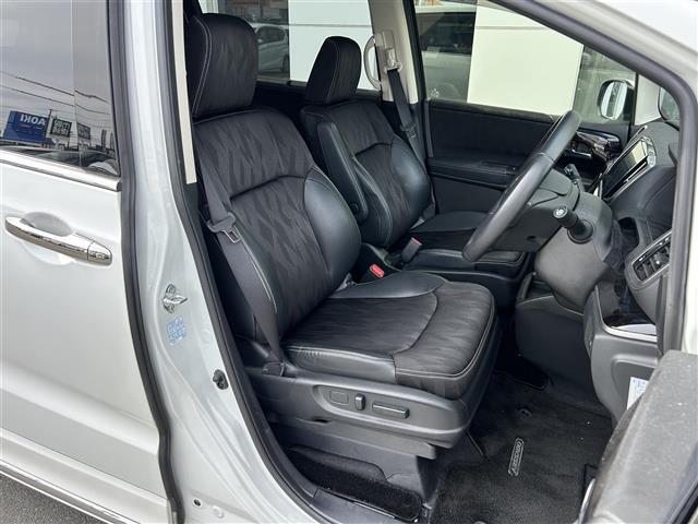 気になる車はすぐにお問い合わせください！専用無料ダイヤルから、専門スタッフがお車のご質問にお答えいたします！