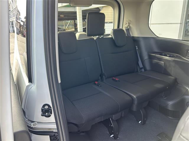 セレナ e-パワー ハイウェイスターV 12.3型NissanConnectナビ/FM/AM/フルセグTV/Bluetooth/ETC2.0/前後ドラレコ/プロパイロット/アラウンドビューモニター/ワイヤレス充電/追従クルコン/純正16AW(26枚目)