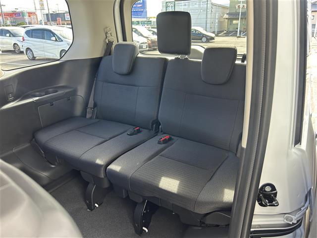 セレナ e-パワー ハイウェイスターV 12.3型NissanConnectナビ/FM/AM/フルセグTV/Bluetooth/ETC2.0/前後ドラレコ/プロパイロット/アラウンドビューモニター/ワイヤレス充電/追従クルコン/純正16AW(27枚目)