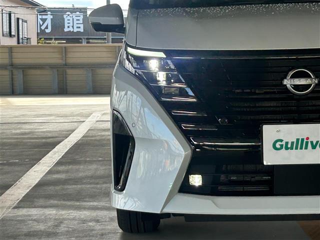 セレナ e-パワー ハイウェイスターV 12.3型NissanConnectナビ/FM/AM/フルセグTV/Bluetooth/ETC2.0/前後ドラレコ/プロパイロット/アラウンドビューモニター/ワイヤレス充電/追従クルコン/純正16AW(41枚目)