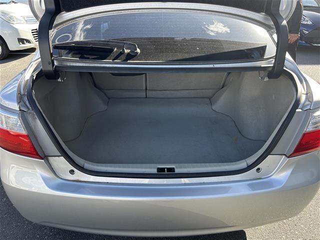 店頭在庫以外にも全国約４万台※の在庫から、ぴったりな１台をご提案します！※２０２３年１０月現在の在庫台数です。売約済の可能性があります。