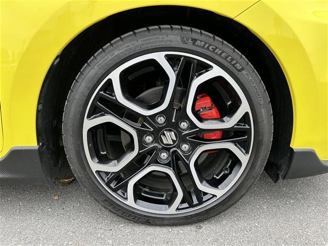 スイフトスポーツ ベースグレード 社外7インチナビ/CD/FM/AM/Bluetooth/iPod/BT/USB/ターボ/クルーズコントロール/ETC/オートライト/自発光式アナログメーター/シートヒーター/LEDヘッドライト(32枚目)