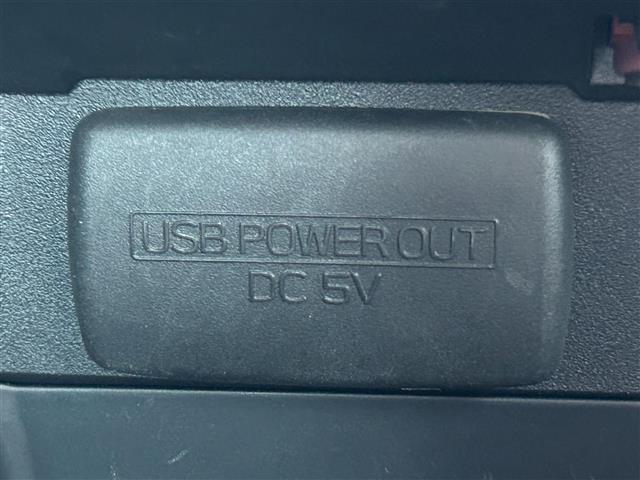 ＷＲＸ ＳＴＩ ＳＴＩ　タイプＳ　禁煙車／大型リアスポイラー／ＳＤナビ／ビルシュタインダンパー／ＳＴＩリップスポイラー／ＬＥＤヘッドライト／ｂｒｅｍｂｏ製［ｓｔｉ」ロゴキャリパー／アプライドＢ型／ツインスクロールターボ／ＬＥＤライナー（19枚目）