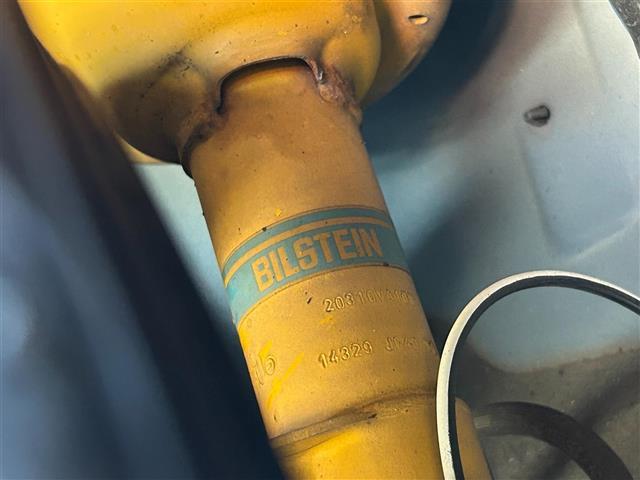 ＷＲＸ ＳＴＩ ＳＴＩ　タイプＳ　禁煙車／大型リアスポイラー／ＳＤナビ／ビルシュタインダンパー／ＳＴＩリップスポイラー／ＬＥＤヘッドライト／ｂｒｅｍｂｏ製［ｓｔｉ」ロゴキャリパー／アプライドＢ型／ツインスクロールターボ／ＬＥＤライナー（23枚目）